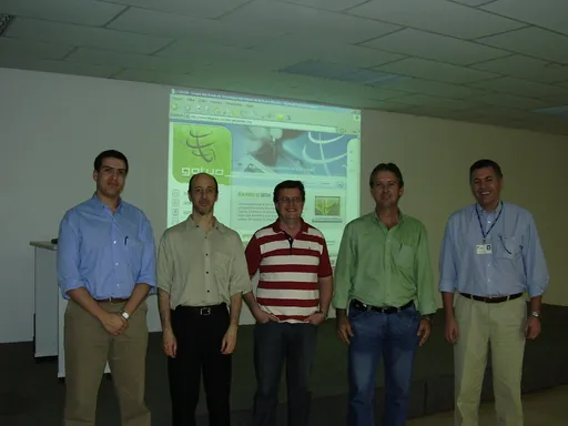 Outubro de 2003